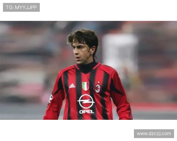 聚焦世界足坛巨星成长故事与赛场传奇瞬间全景深度揭秘报道精彩篇章