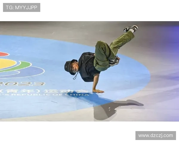 南京滑板队在世界攀岩锦标赛中的耐力表现分析与点评 南京滑板队在世界攀岩锦标赛中的耐力表现分析与点评