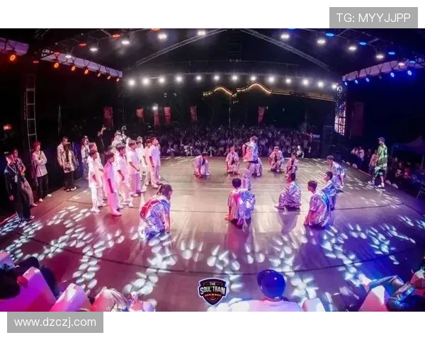 成都街舞队逆袭之路:从传统到创新的华丽转身与突破探索 成都街舞队逆袭之路:从传统到创新的华丽转身与突破探索